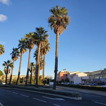 16 Le Cap D'agde Avec Parking Prive Proche Du Centre Lejlighed *