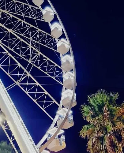 16 Le Cap D'agde Avec Parking Prive Proche Du Centre Lejlighed